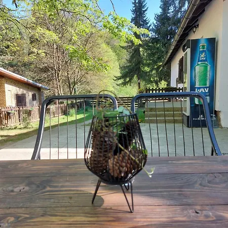 Feriehus Vikendica Sapat Sume